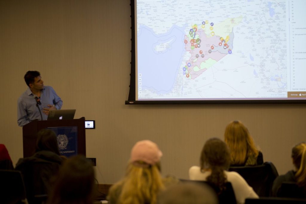 Melki explains live map