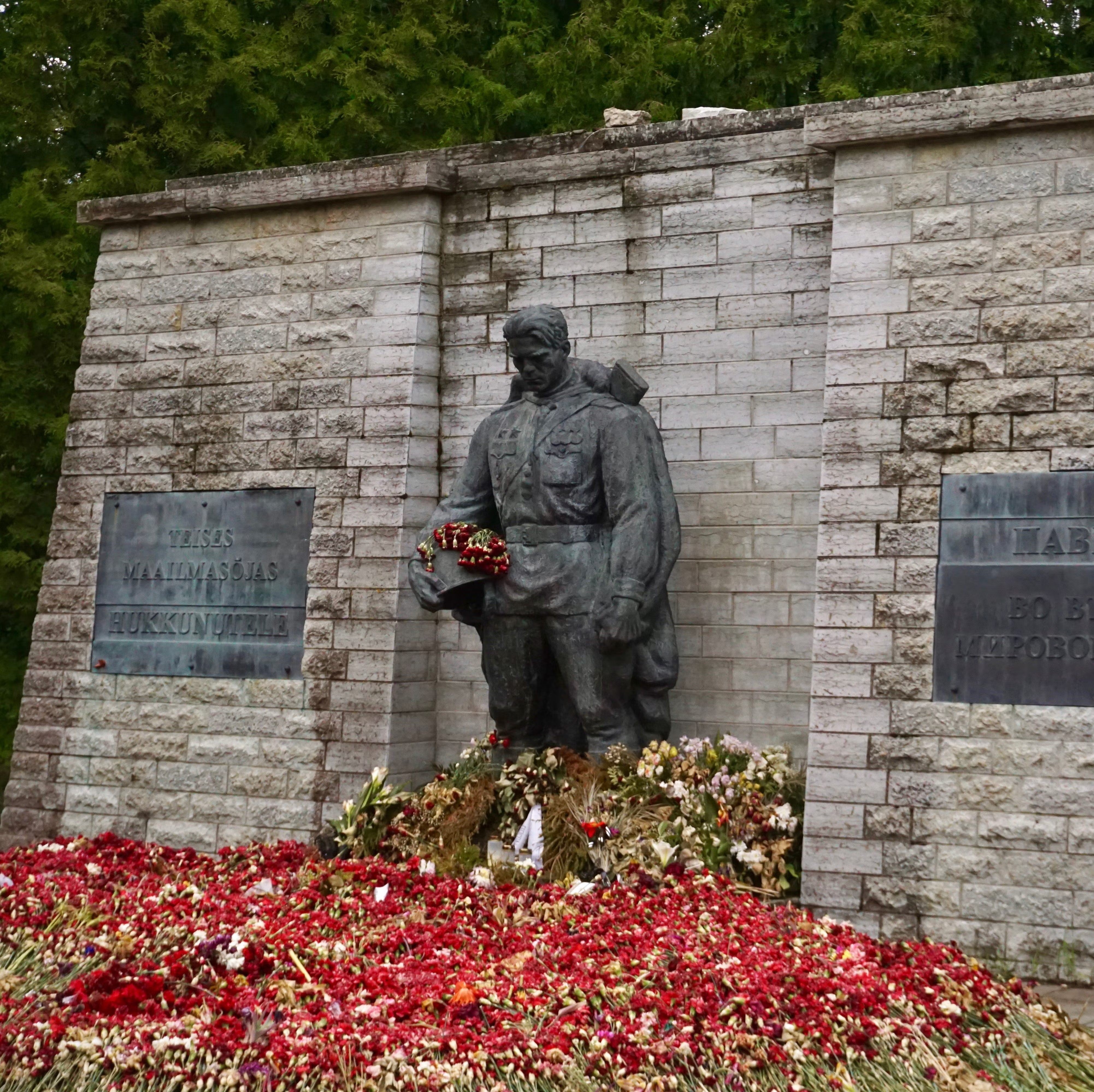 Statue: Bronze Soldier of Tallinn, in Estonia.
