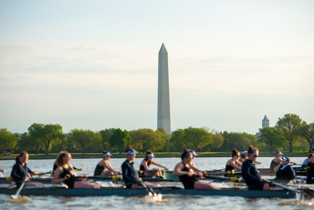 Georgetown crew team in front of the Washington Monument