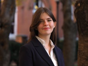 Headshot of Elena Sapelyuk.