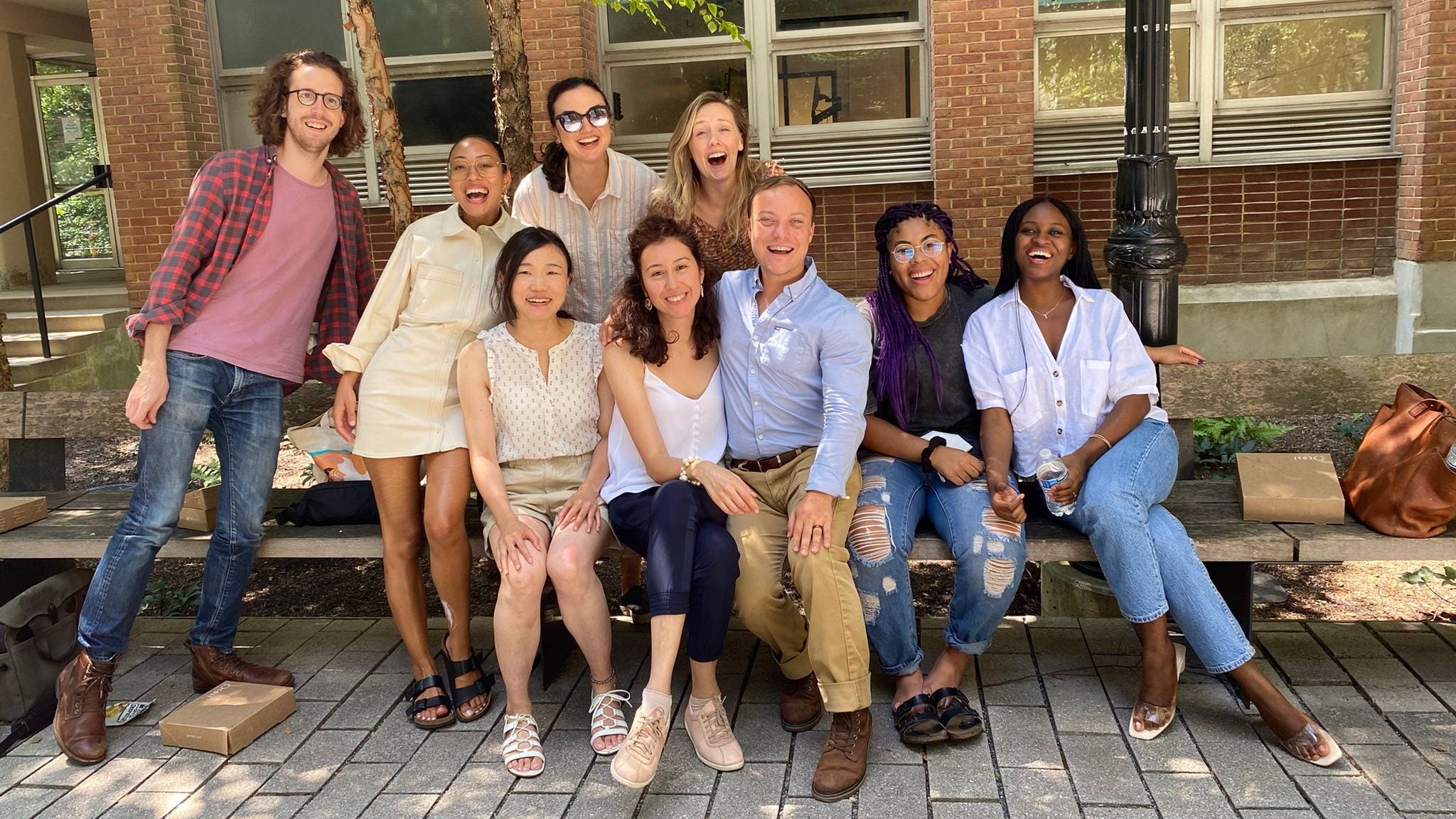 Group of students posing in front of Reiss Science Building