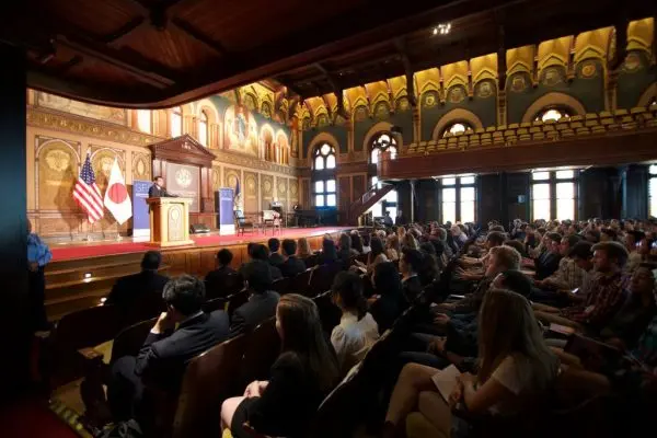 Audience for the Minister of Japan in Healy Hall