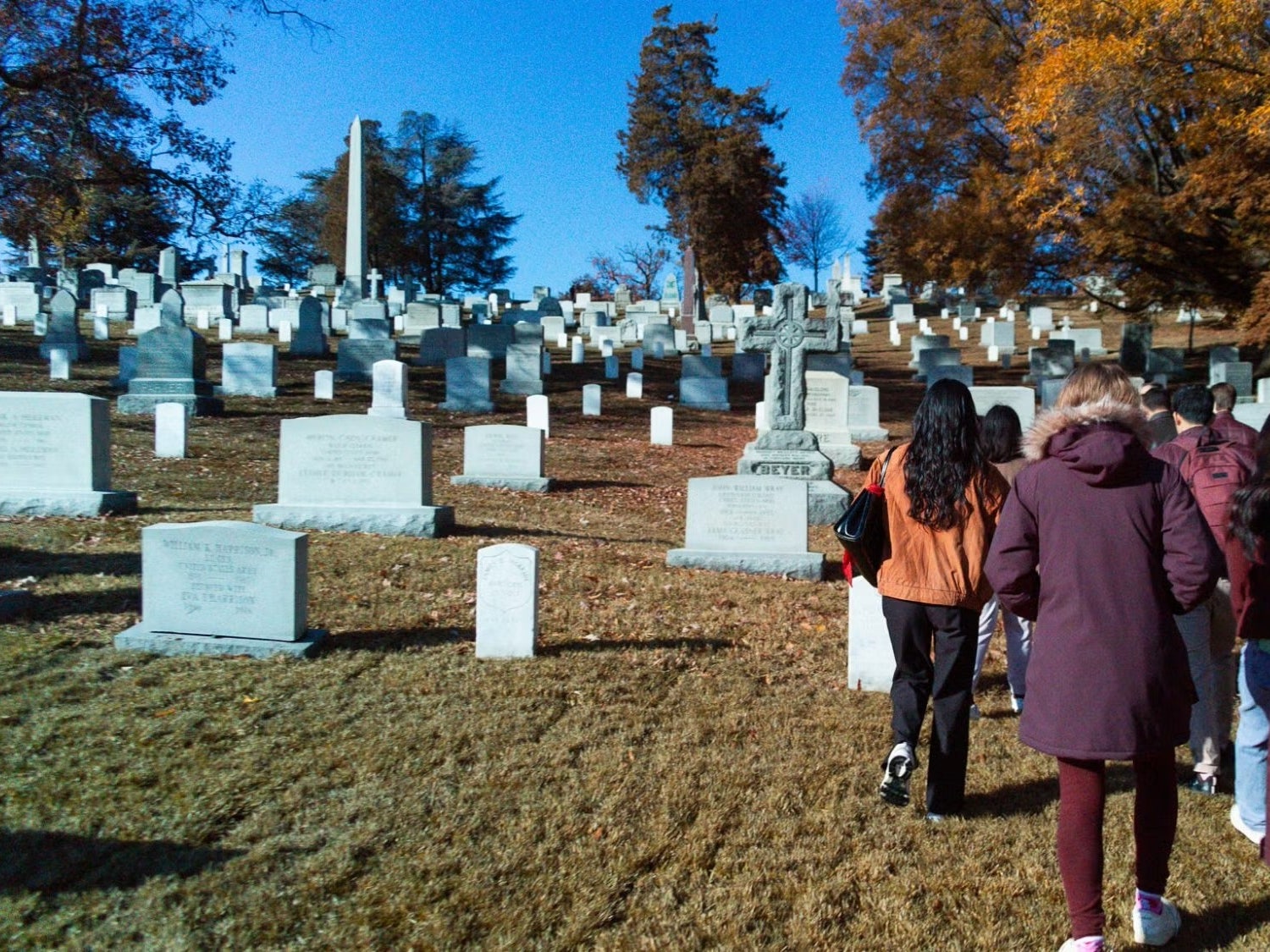 Comparing monumental culture in the U.S. and China at Arlington National Cemetery