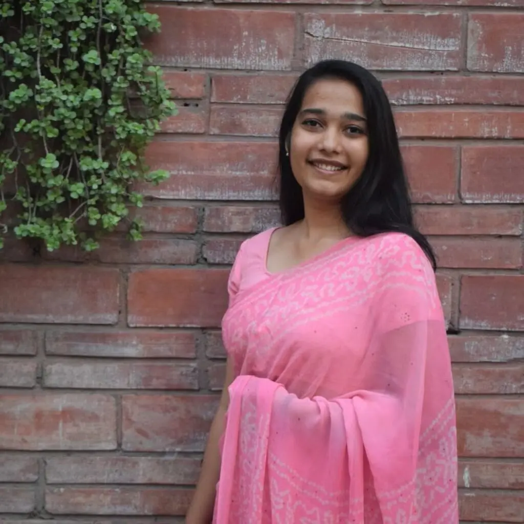 Paawani Tewari wearing a pink sari.