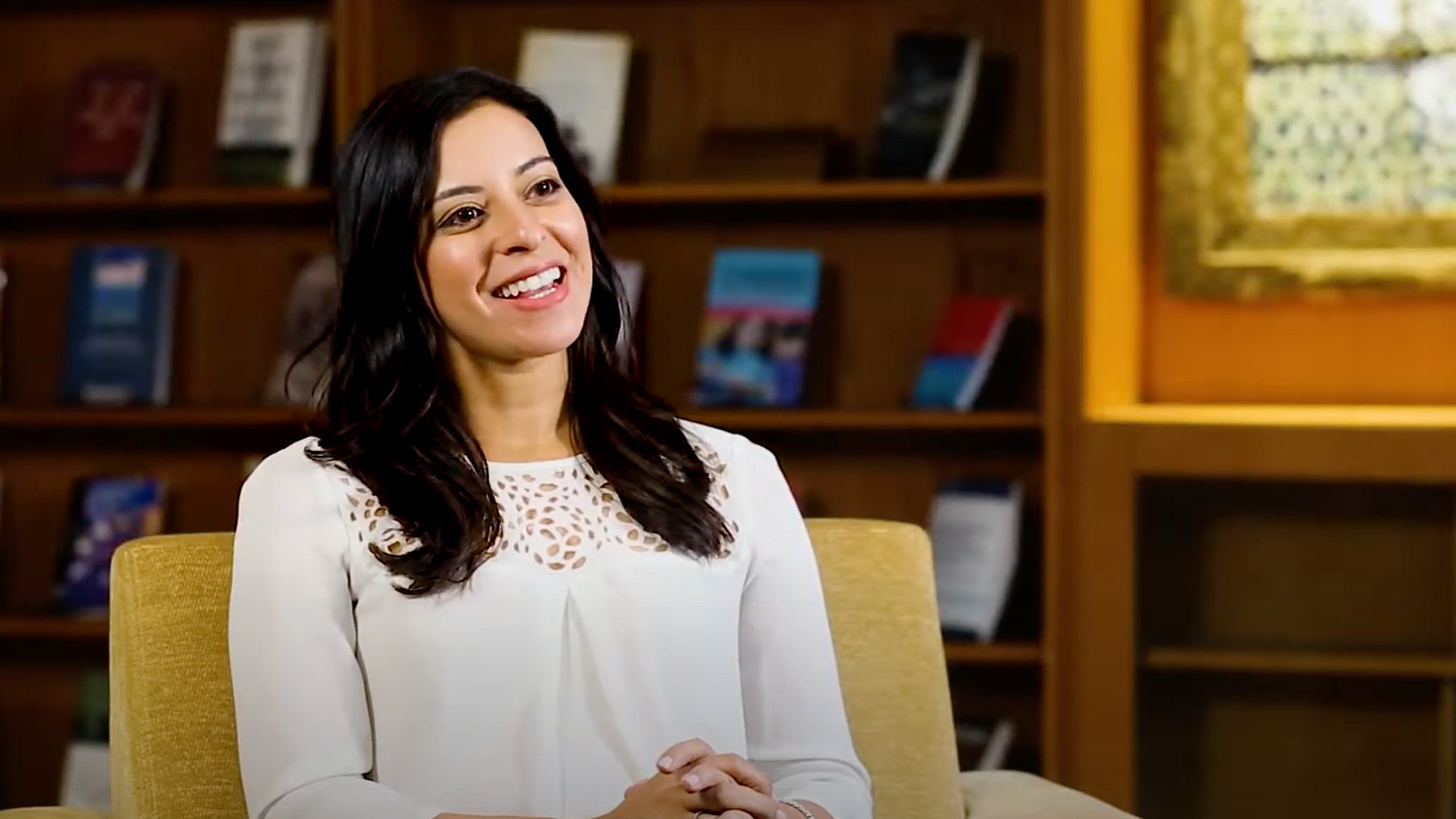 Photo of Dr. Christina Hanna speaking
