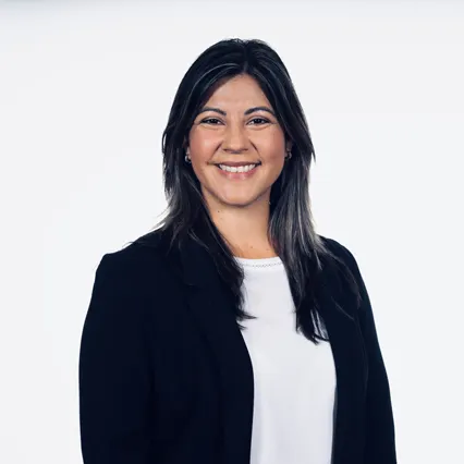 Photo of Lina Ridenour smiling